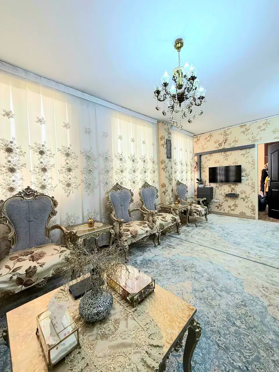 65 مترسرتاسر پنجره/تاپ لوکیشن اندیشه/پارکینگ سندی|فروش آپارتمان|اندیشه, اندیشه فاز ۱|دیوار