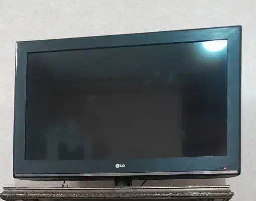 ال سی دی ۳۲ اینچ|تلویزیون و پروژکتور|تهران, هفده شهریور|دیوار