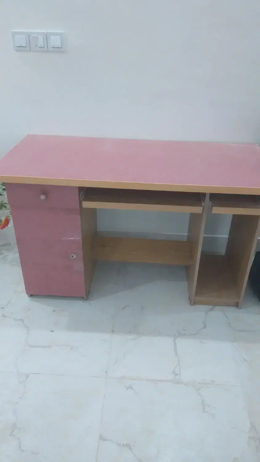 مقداری لوازم|جاکفشی، کمد، دراور|تربت جام, میان جام|دیوار