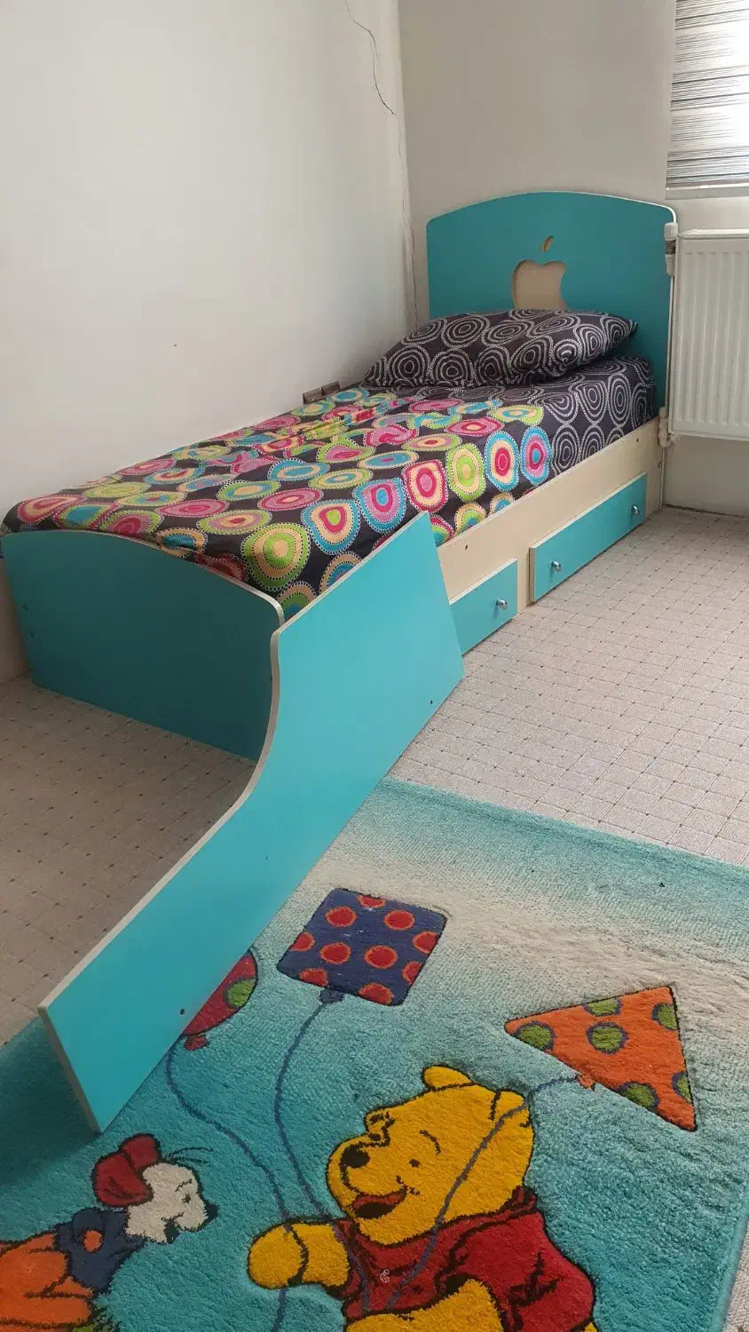سرویس خواب کودک و نو جوان با محافظ قابل باز کردن|تخت و سرویس خواب|شیراز, قدوسی غربی|دیوار