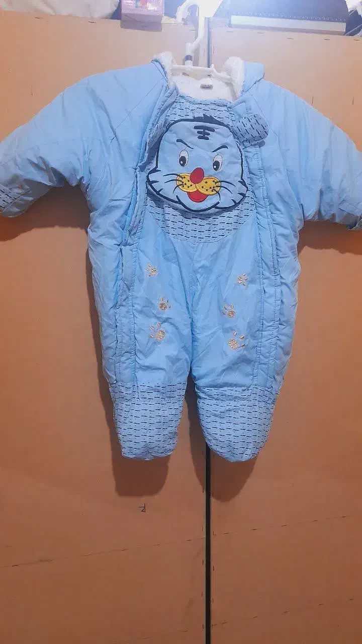 لباس گرم بچگانه|کفش و لباس بچه|قم, وادی السلام|دیوار