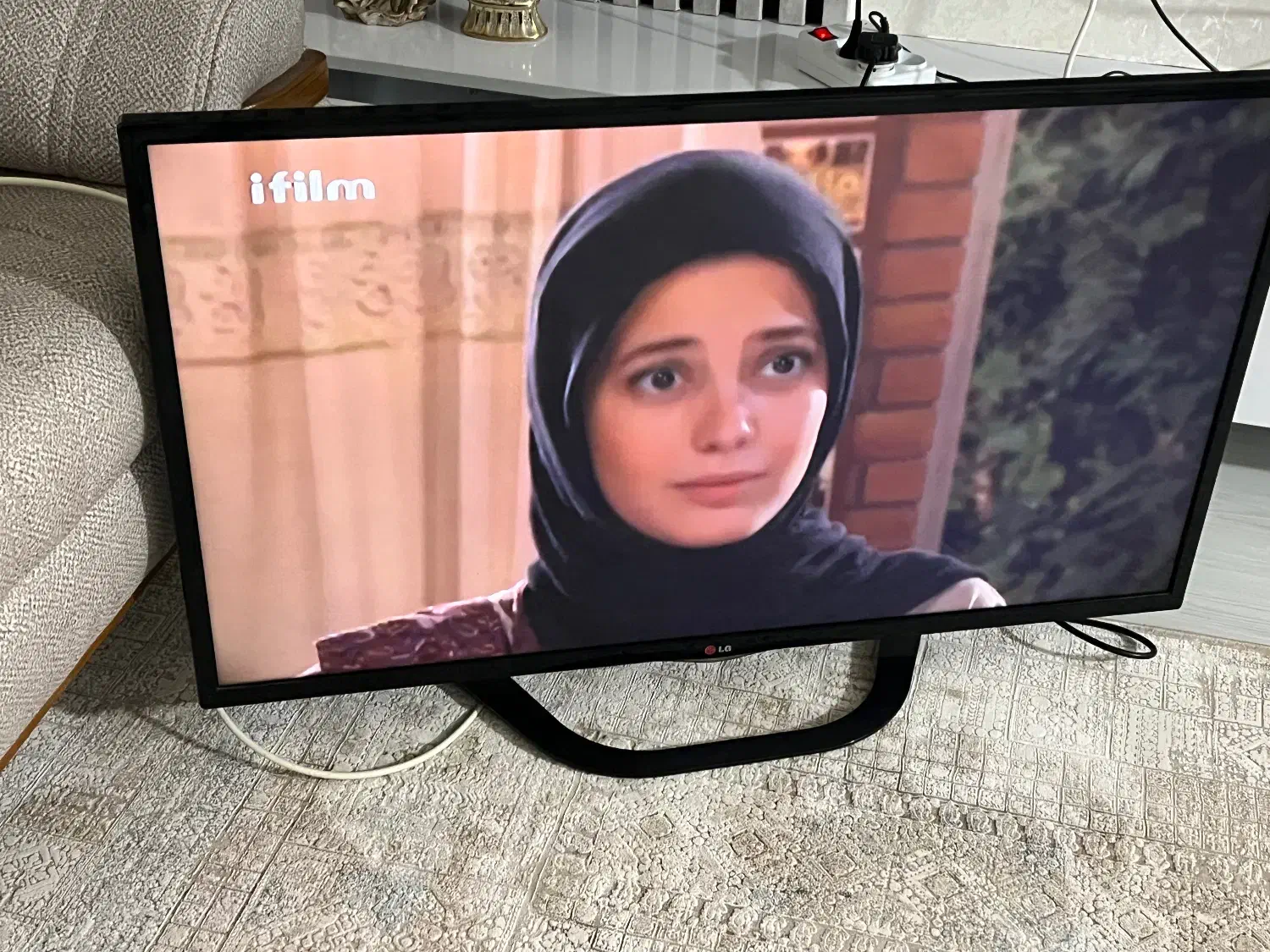 تلویزین|تلویزیون و پروژکتور|رشت, حسین آباد|دیوار