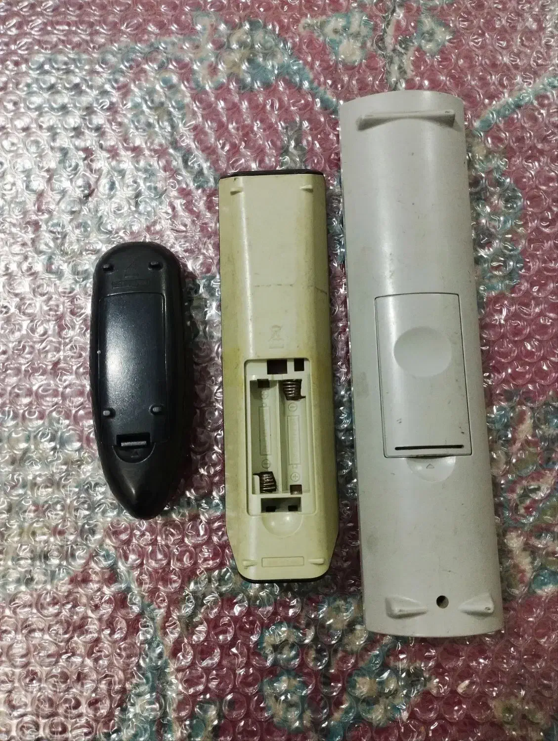 ( تعدادی کنترل ) ضبط/سینما/تلویزیون و دی وی دی DVD|سیستم صوتی خانگی|مشهد, شهید قربانی|دیوار