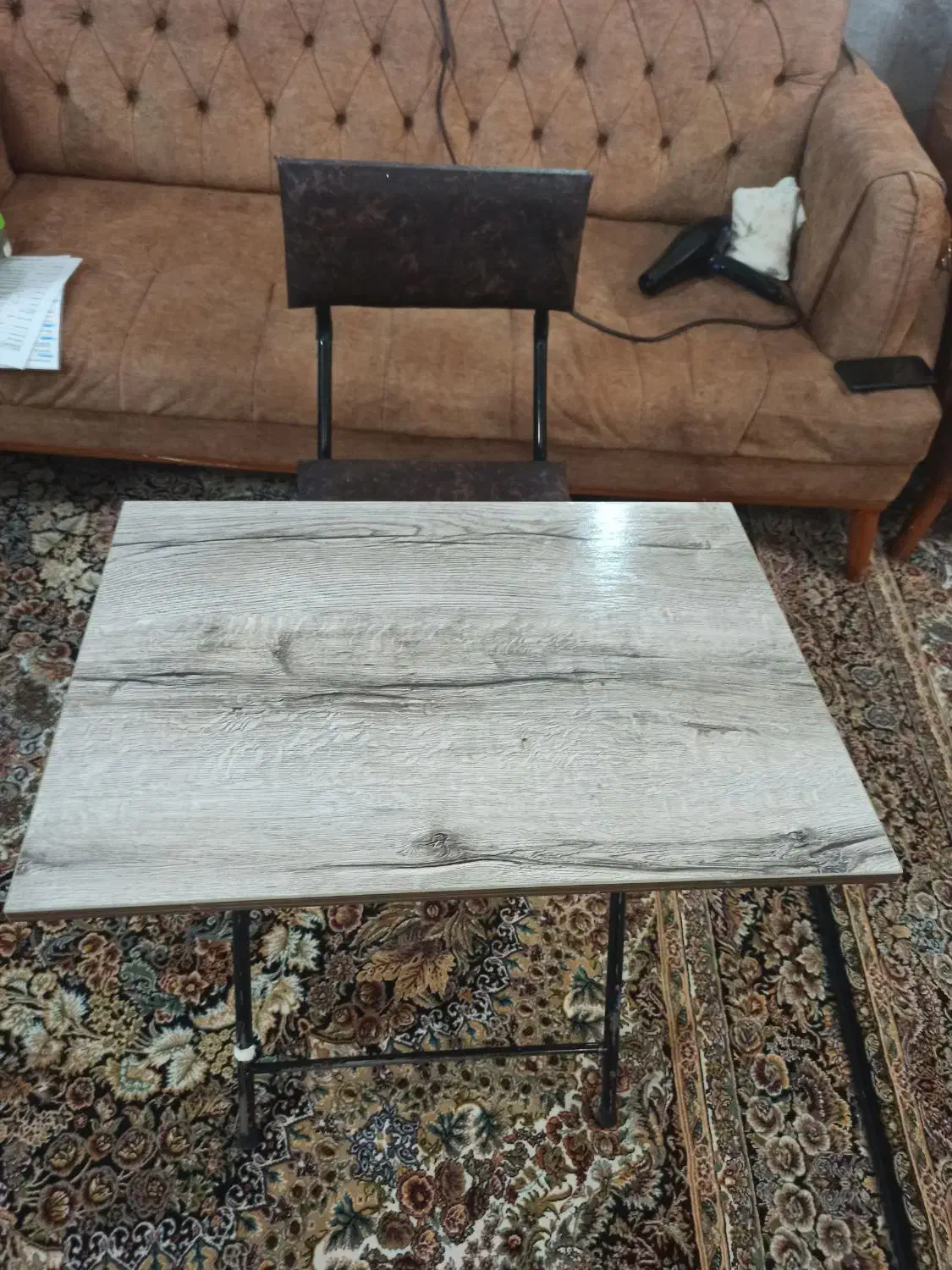 صندل و میز و تابلو وایت برد|مبلمان خانگی و میز عسلی|همدان, |دیوار