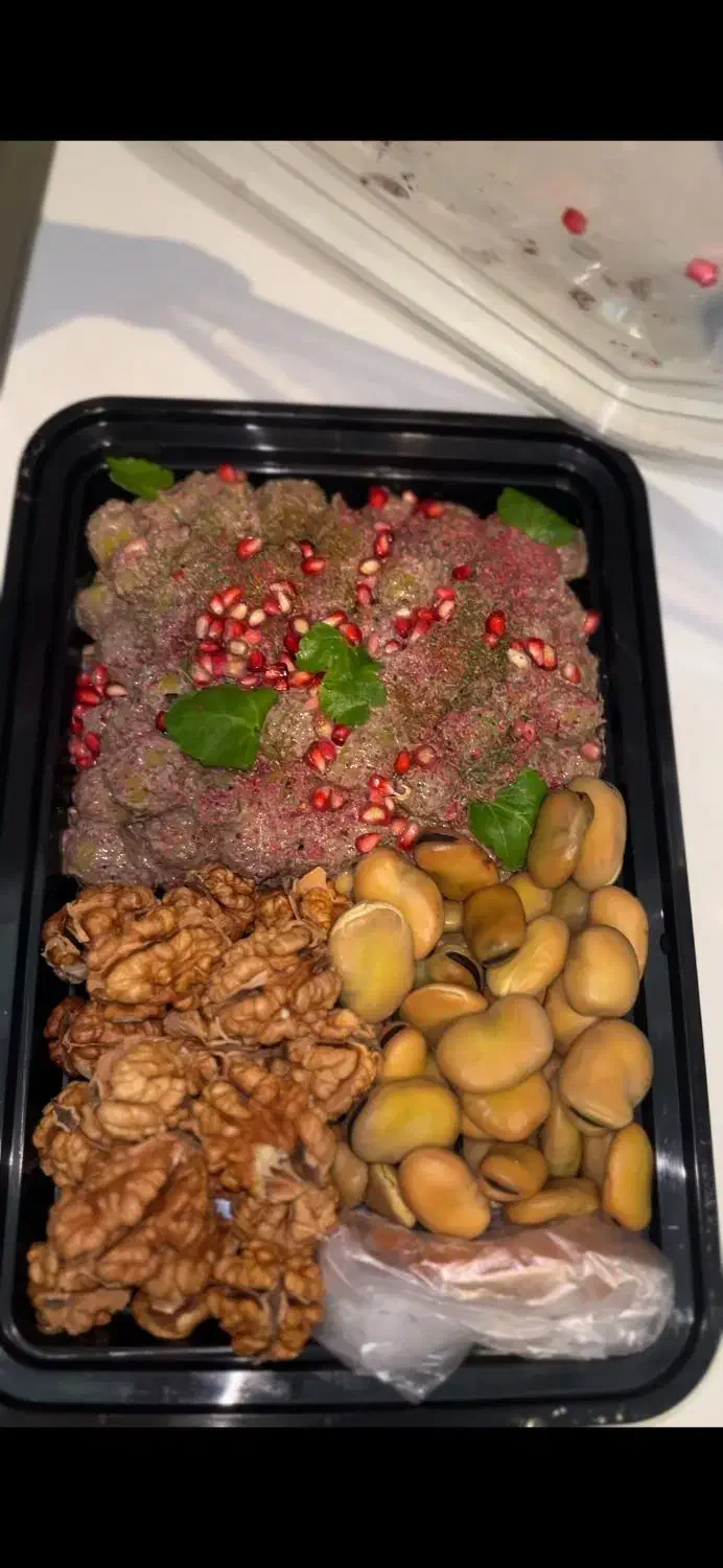 سینی مزه گیلانی|خوردنی و آشامیدنی|رشت, گلسار|دیوار