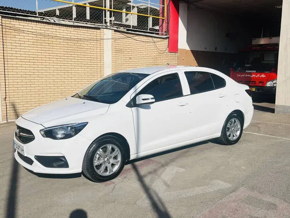 شاهین کارمندی در حد خشک.تارا|خودرو سواری و وانت|شیراز, گل سرخ|دیوار