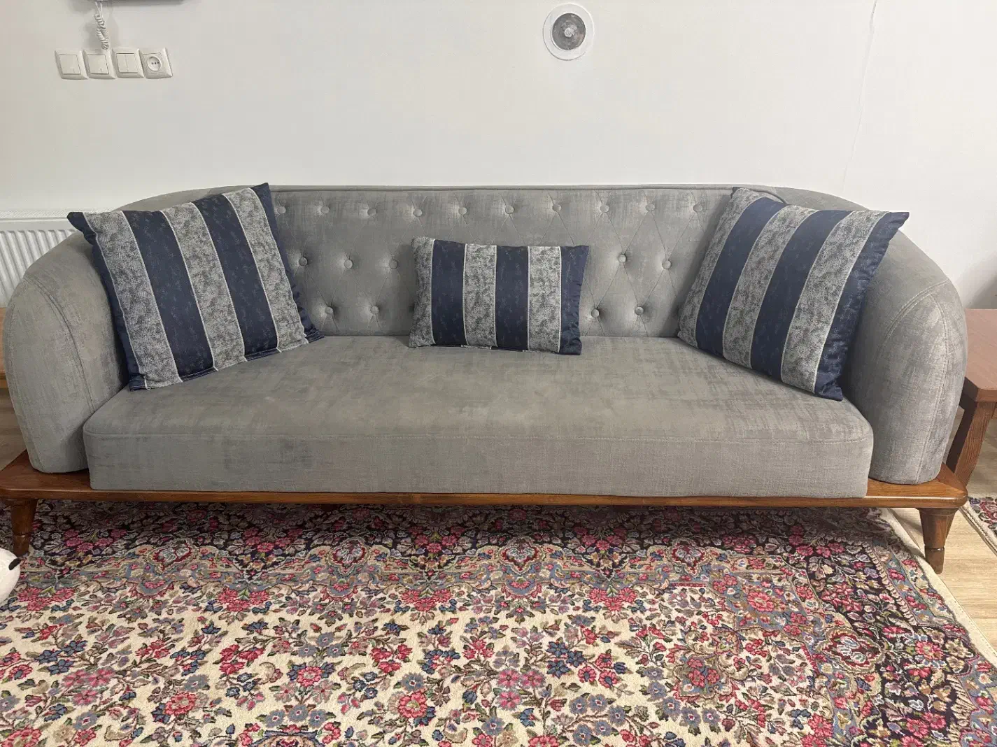 ست هفت نفره مبلمان|مبلمان خانگی و میز عسلی|سیرجان, |دیوار