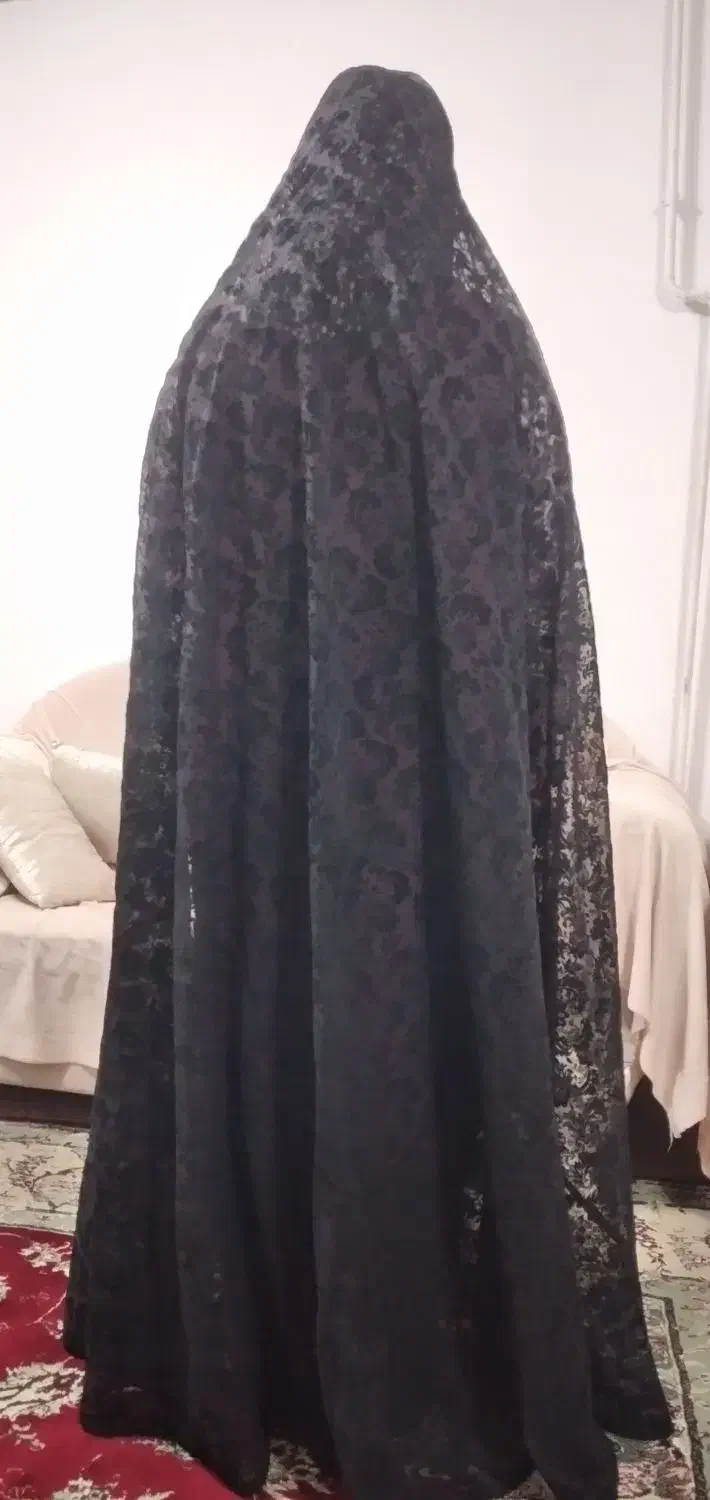 چادرمجلسی|لباس|رشت, دروازه لاکان|دیوار