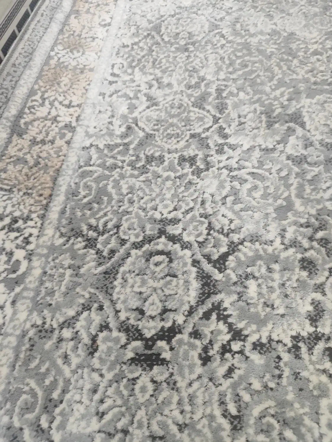 فرش ترک اصل رنگ طوسی نونو|فرش|کرمانشاه, |دیوار