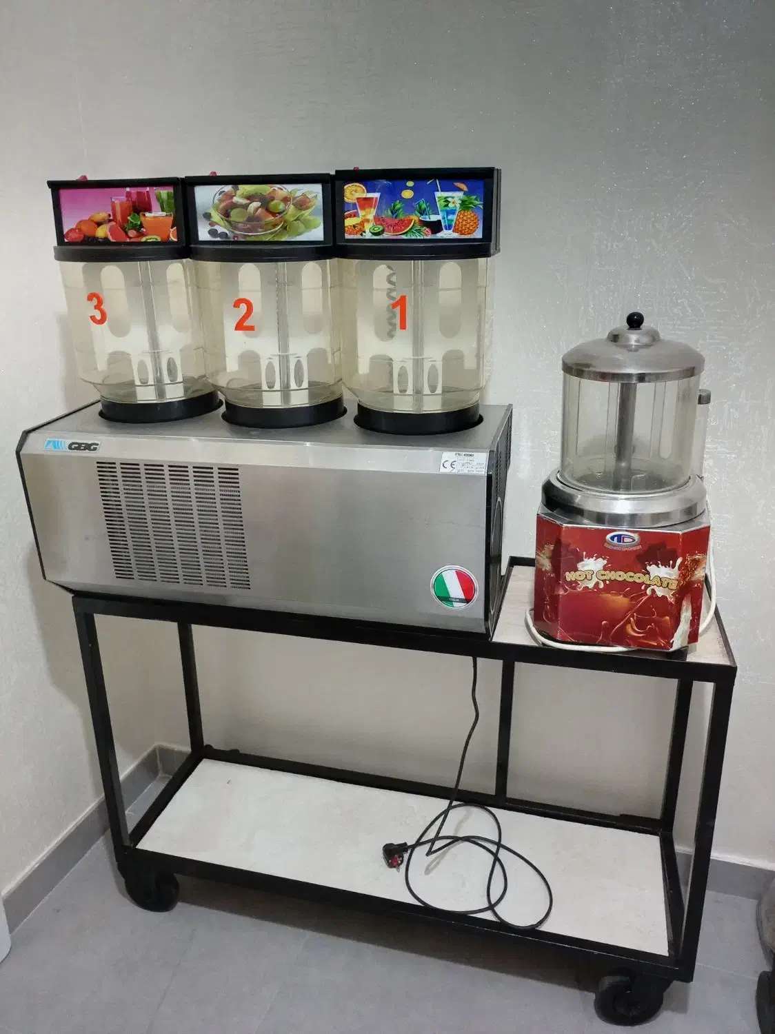 تجهیزات فست فود رستوران کافی شاپ|کافیشاپ و رستوران|رشت, جهاد|دیوار