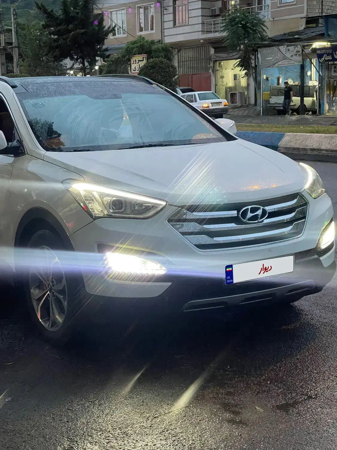 سانتافه ۲۰۱۴ نیمه فول ۱۳۶تا کار|خودرو سواری و وانت|تهران, حشمتیه|دیوار