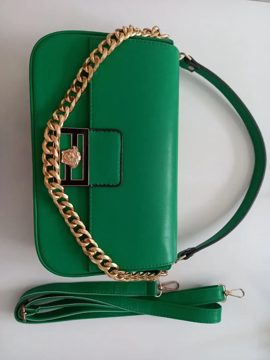 کیف چرمی برند فندی آکبند نو.معاوضه با کیف مجلسی نو|کیف، کفش، کمربند|اردبیل, |دیوار