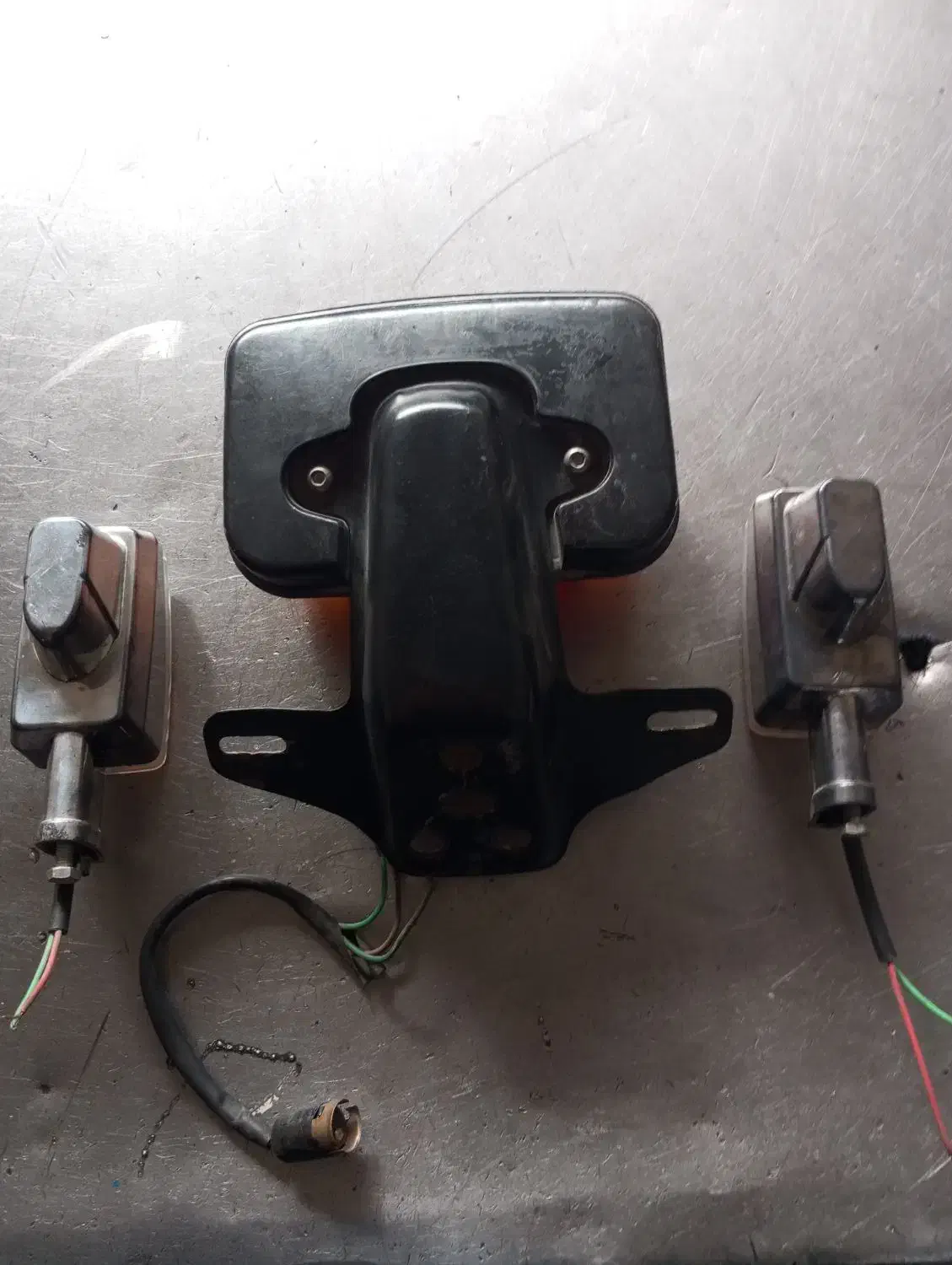 لوازم هنداخطرعقب هشت راهنما|قطعات یدکی و لوازم جانبی|مشهد, توس (بلوار توس)|دیوار