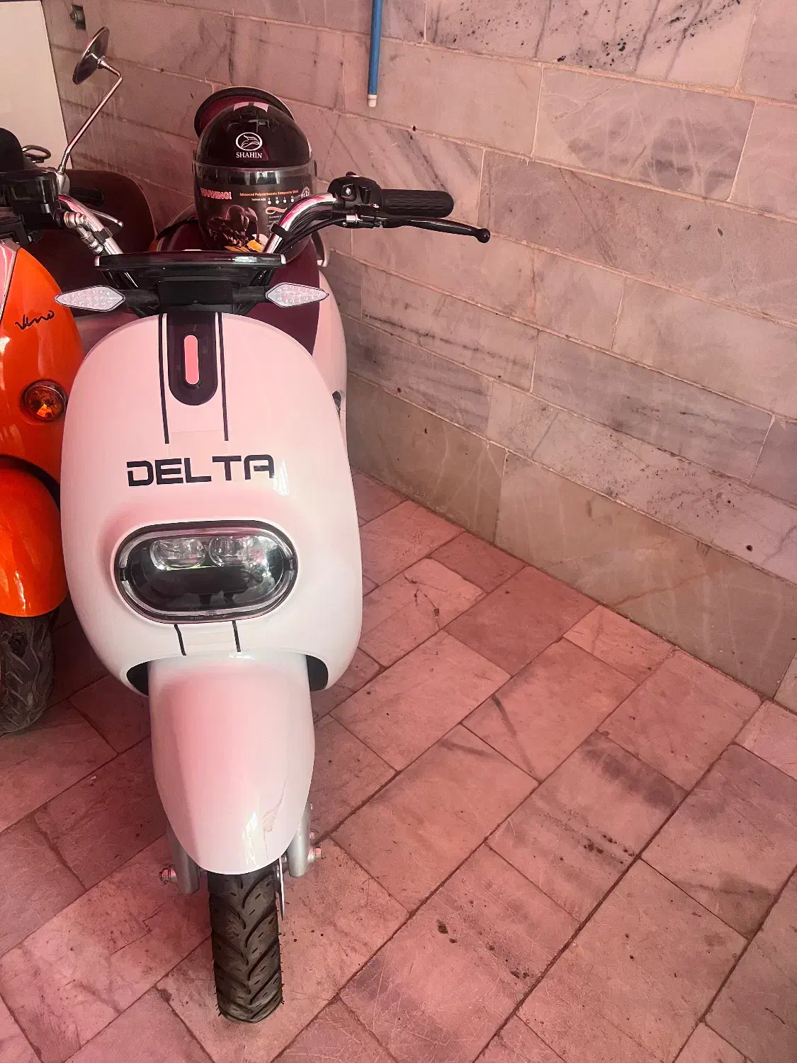 فروش موتورشارژی دلتا ۱۵۰۰ وات از شرکت شاهین|موتورسیکلت|نطنز, |دیوار