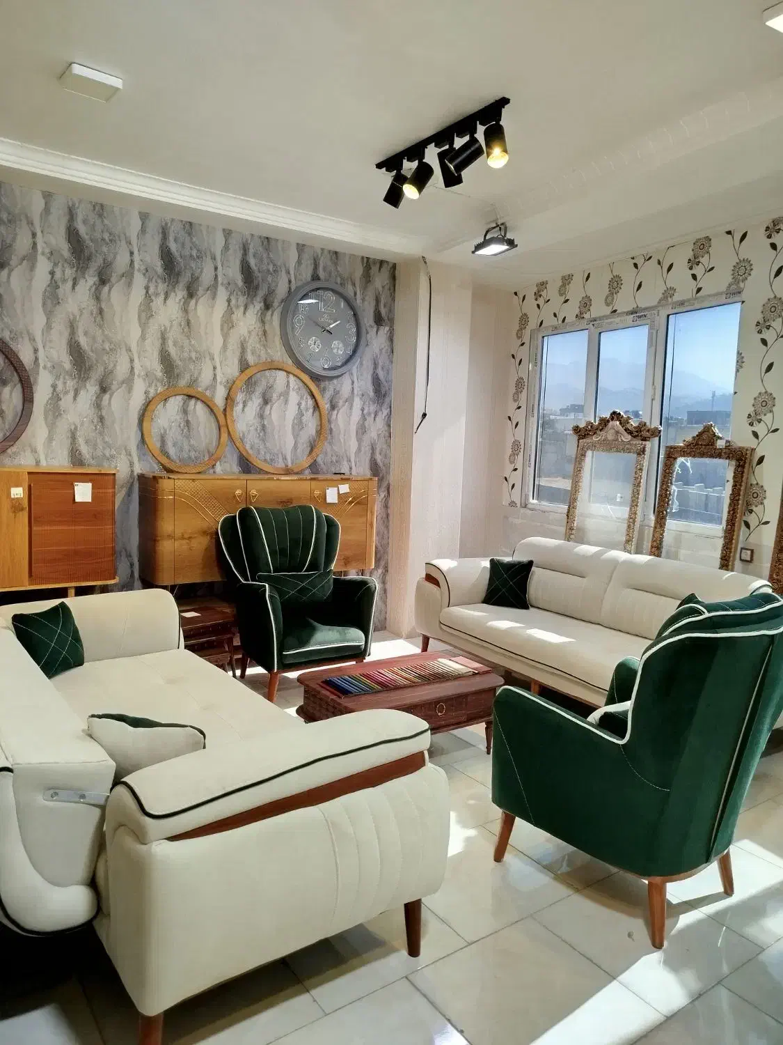 مبل سوفیا ۸نفره زرکالا|مبلمان خانگی و میز عسلی|یاسوج, |دیوار