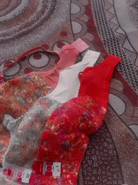 لباس زیر زنانه دخت مینوو|لباس|میناب, |دیوار