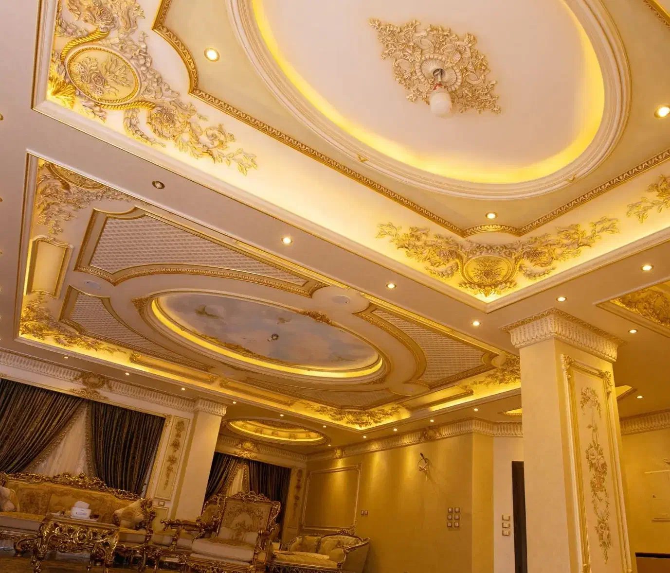 دکوراسیون داخلی.پتینه کاری نقاشی دیواری گچبری گچ|خدمات پیشه و مهارت|بندرعباس, |دیوار