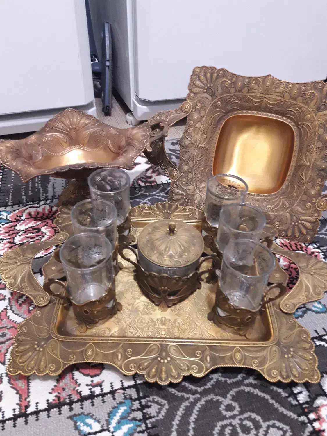 وسایل پذیرازی انتیک برنج|ظروف سرو و پذیرایی|کنگاور, |دیوار