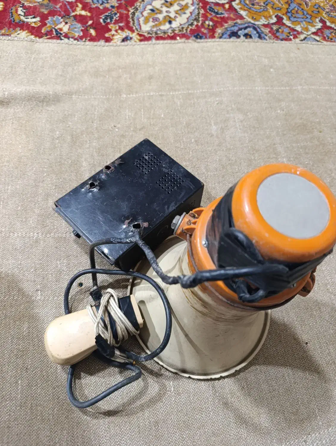 امپلی فایر با بلندگو  سالم و درجه یک|سیستم صوتی خانگی|کوه چنار, |دیوار