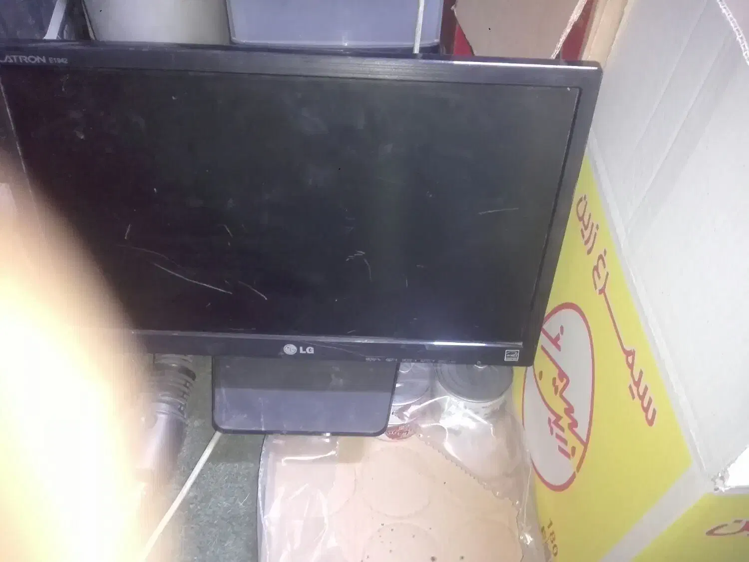 مانیتور  سه عدد موجود هست|رایانه رومیزی|بندرعباس, |دیوار