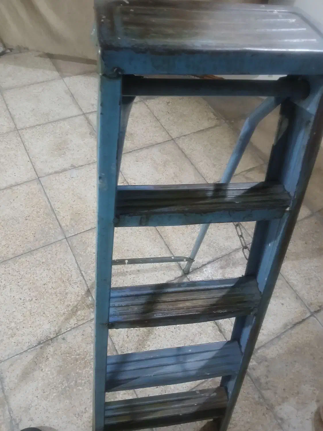 نردبان|ابزارآلات|گرمسار, |دیوار