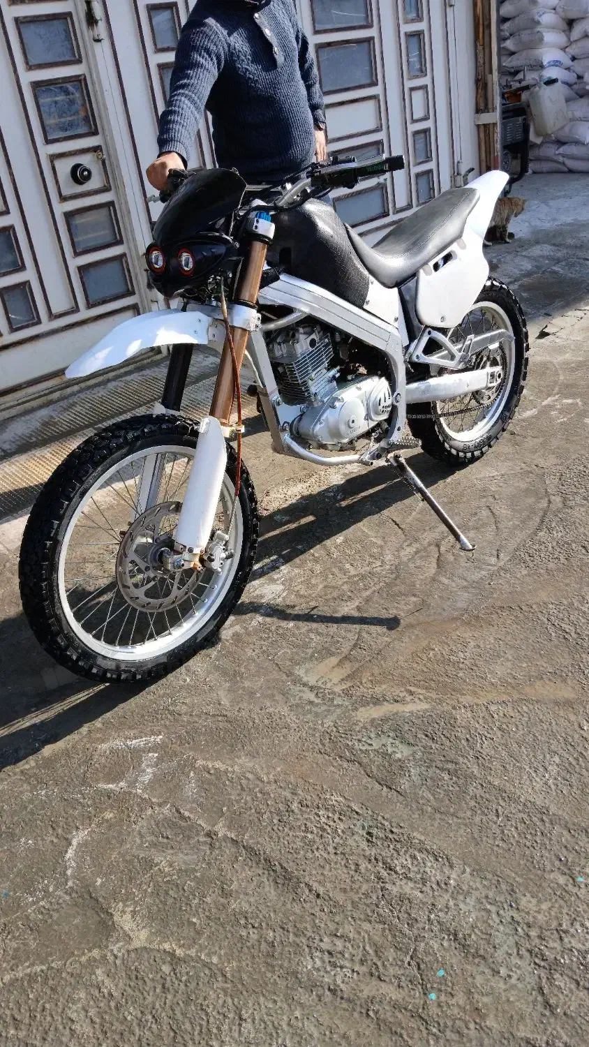 امیکو ۱۸۶ انجین ژاپن|موتورسیکلت|سنندج, |دیوار