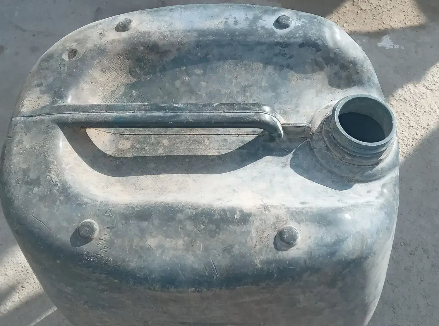 گالن فروشی همه مدل|ظروف نگهدارنده، پلاستیکی، یک‌بارمصرف|سراوان, |دیوار