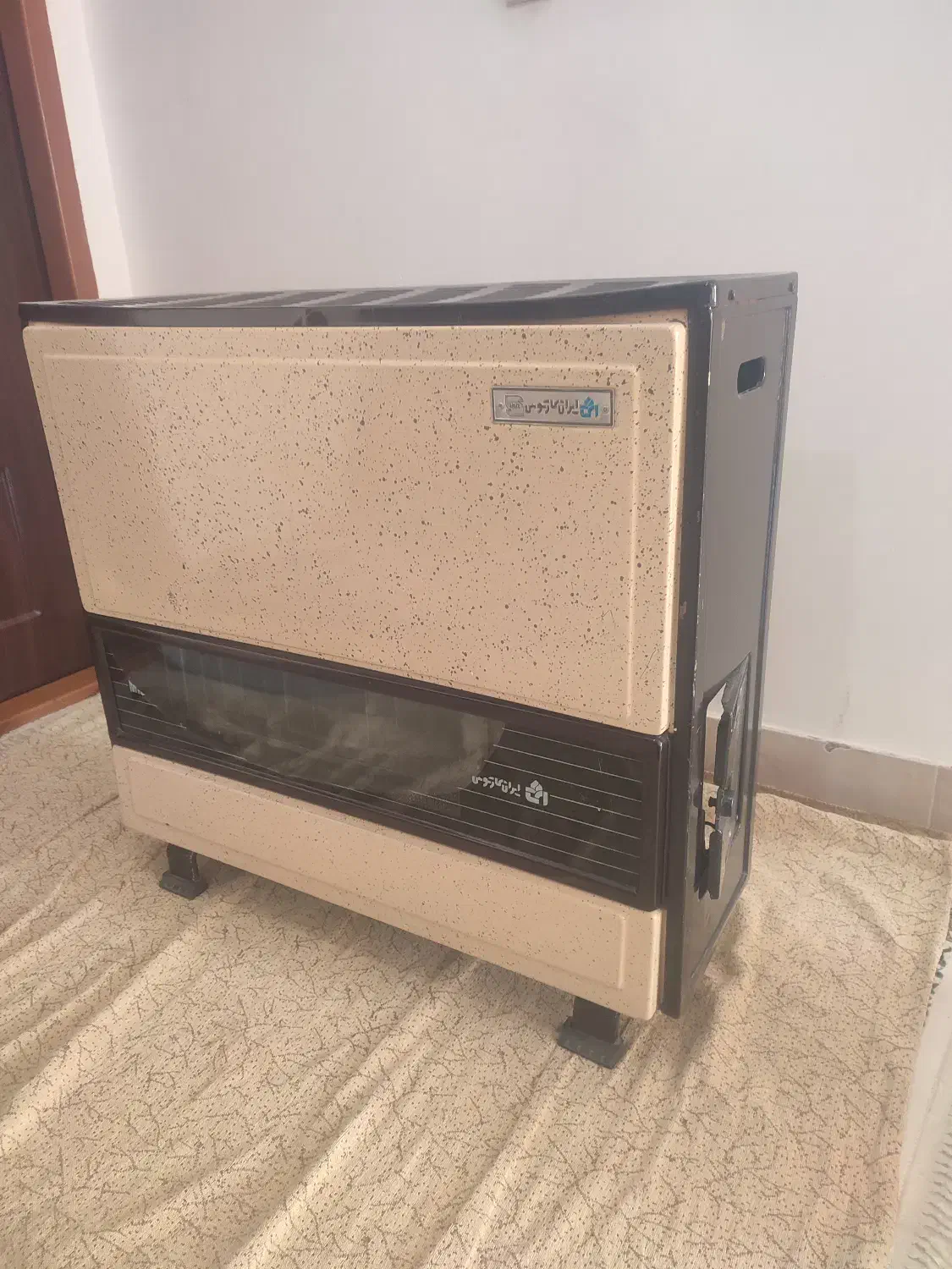 بخاری ایران کارتوس|بخاری، هیتر، شومینه|کاشمر, |دیوار