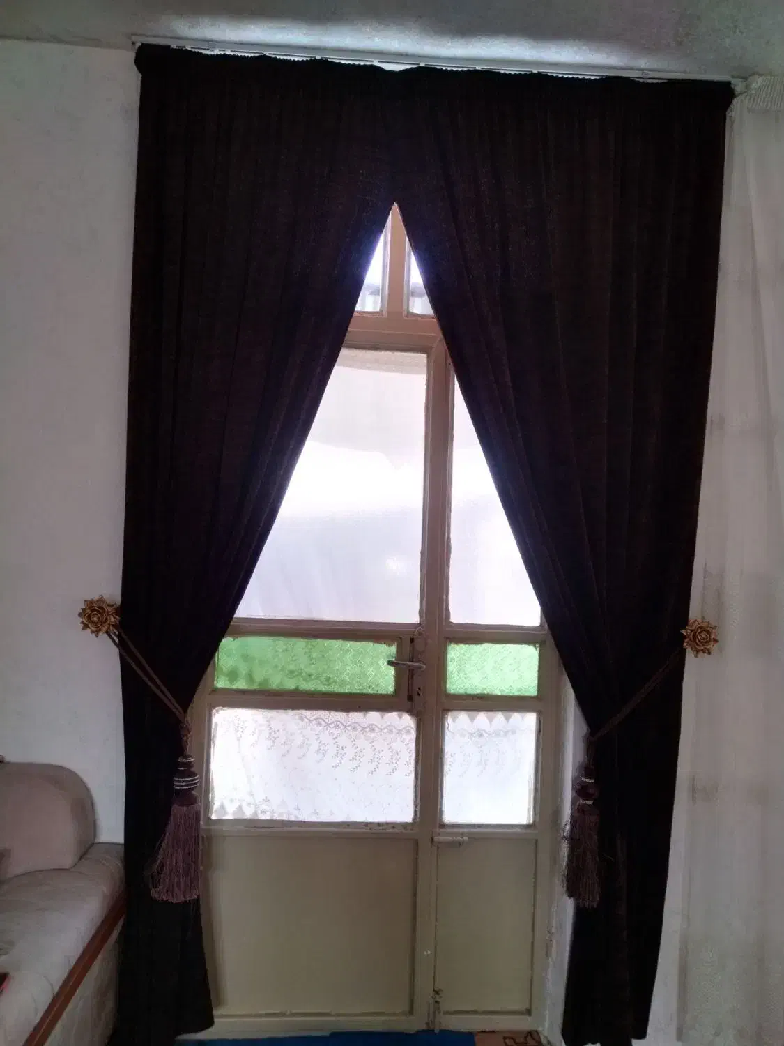 دستک پرده|پرده، رانر، رومیزی|تربت‌حیدریه, بازار|دیوار