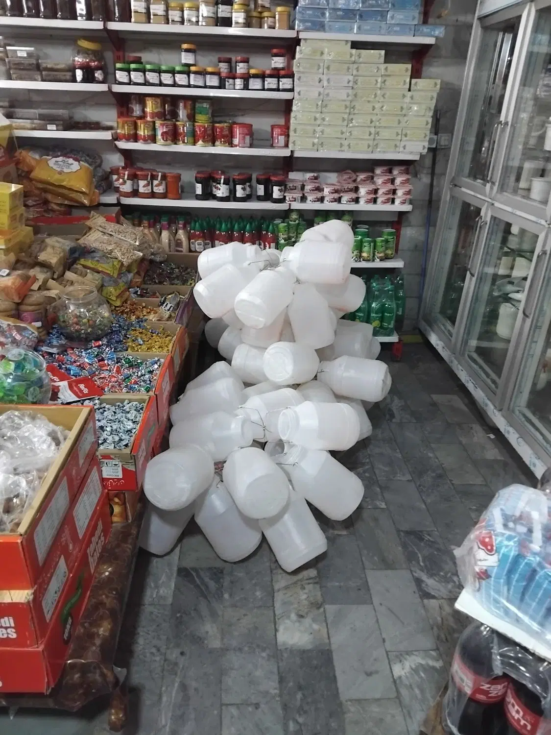 دبه|ظروف نگهدارنده، پلاستیکی، یک‌بارمصرف|تهران, شهرک رضویه|دیوار