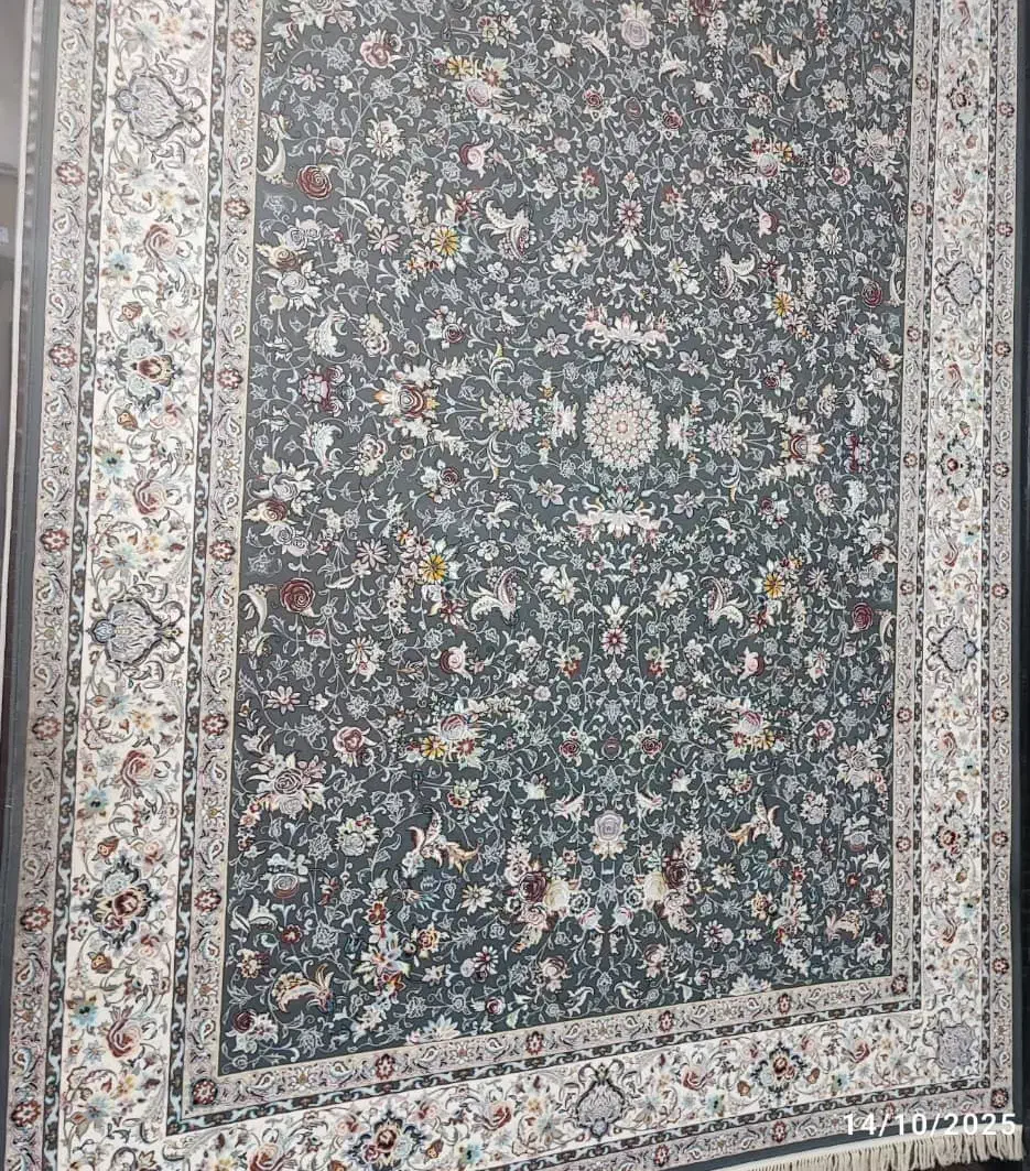 3 عدد فرش 9 متری 1000شانه نخ شونهر آلمانی|فرش|رباطکریم, رباطکریم|دیوار
