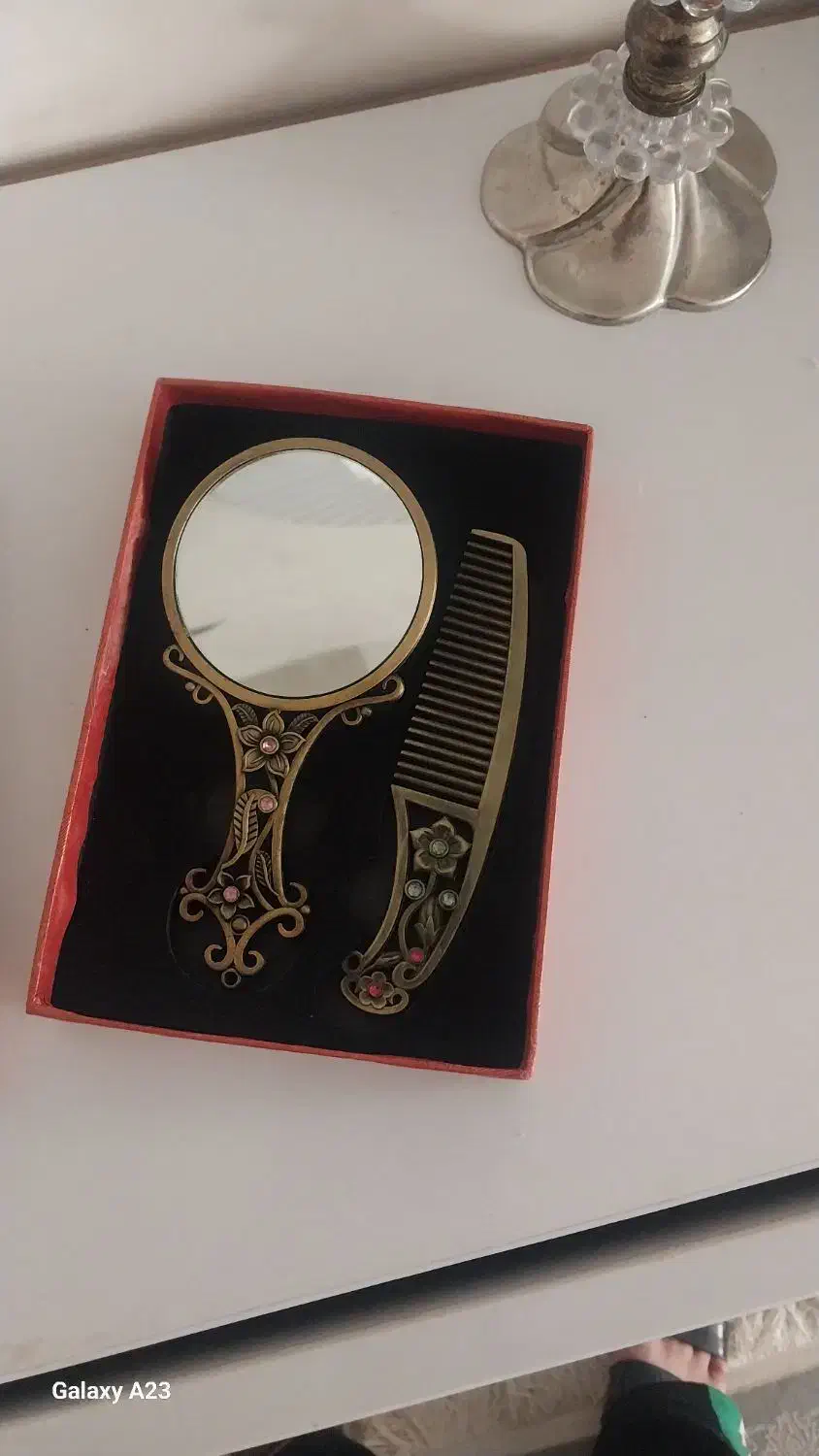 آینه وشانه کاملانو|بدلیجات|رباط‌کریم, رباط‌کریم|دیوار