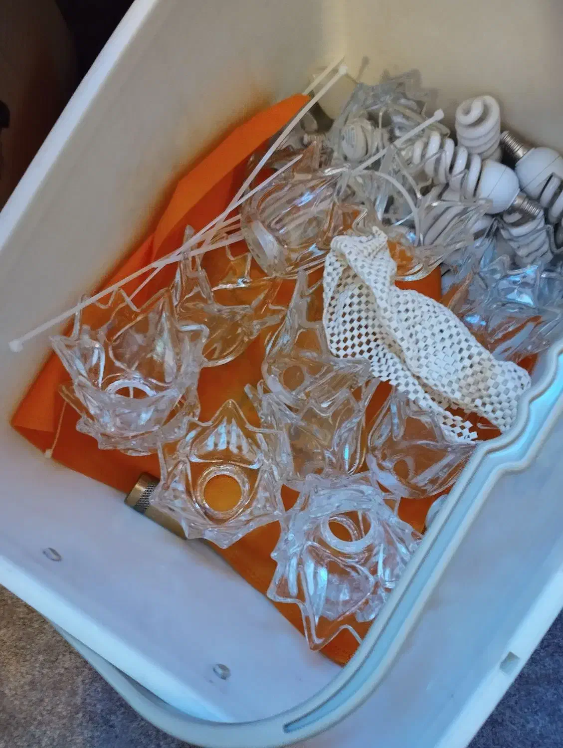 لوستر برنز سنگین وزن|لوستر و چراغ آویز|اردبیل, |دیوار