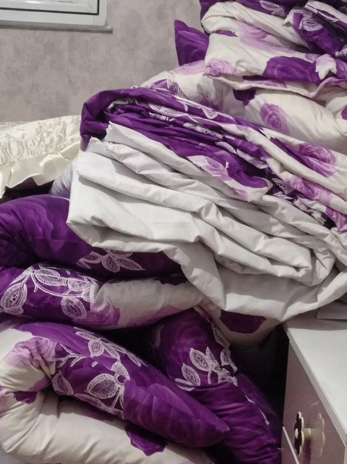 تشک و لحاف|رختخواب، بالش، پتو|اردبیل, |دیوار