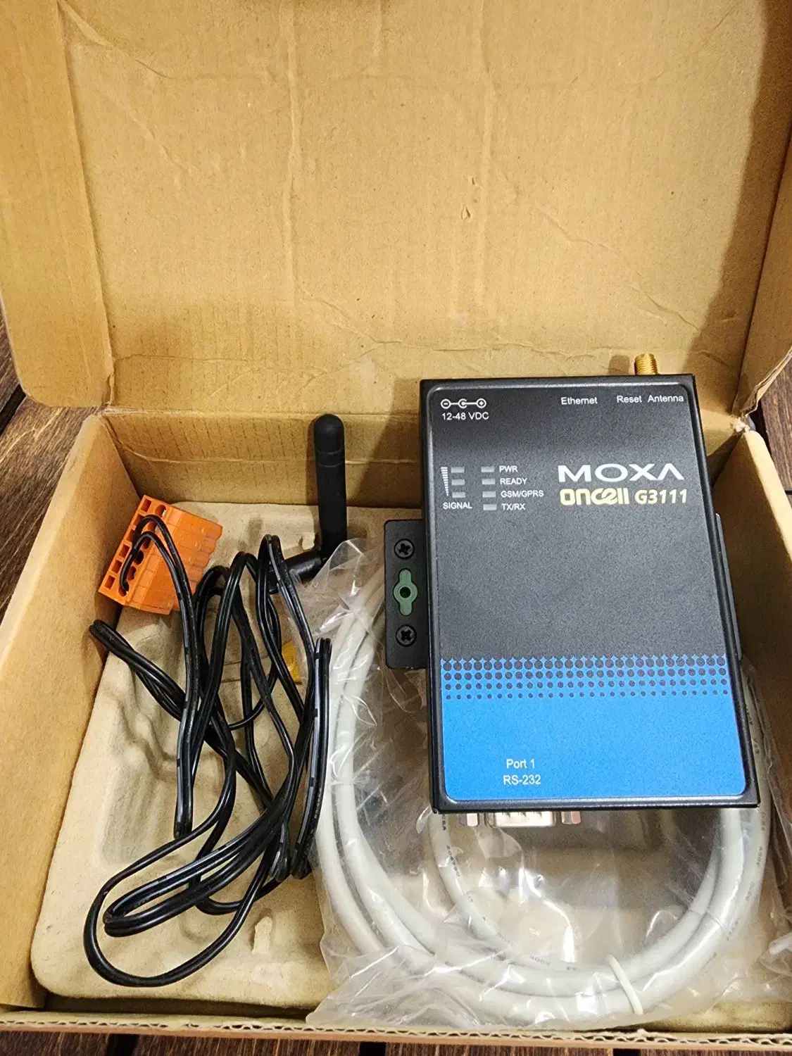 مودم روتر صنعتی موگزا moxa one cell g3111|مودم و تجهیزات شبکه|تهران, بوستان سرخه حصار|دیوار