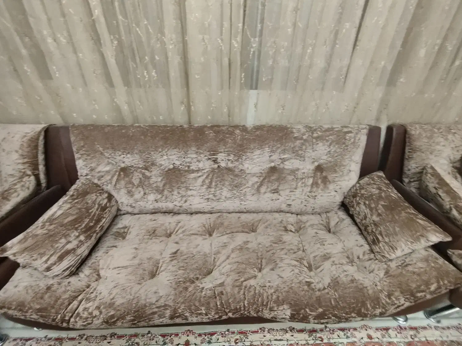 فروش مبل 7 نفره کارکرده تمیز|مبلمان خانگی و میز عسلی|شیراز, فخرآباد (دروازه کازرون)|دیوار