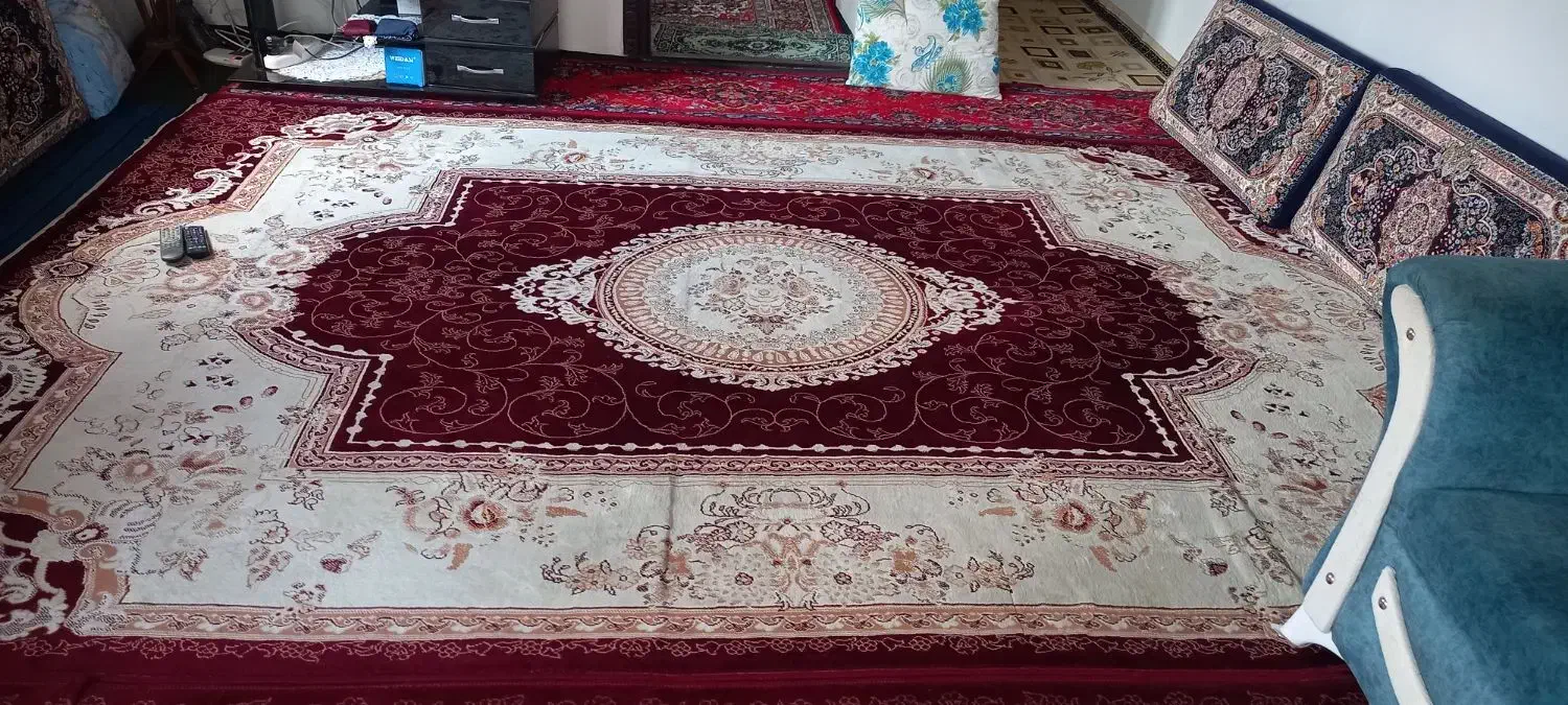فروش ۲ تخته فرش ۹ متری|فرش|چابکسر, |دیوار