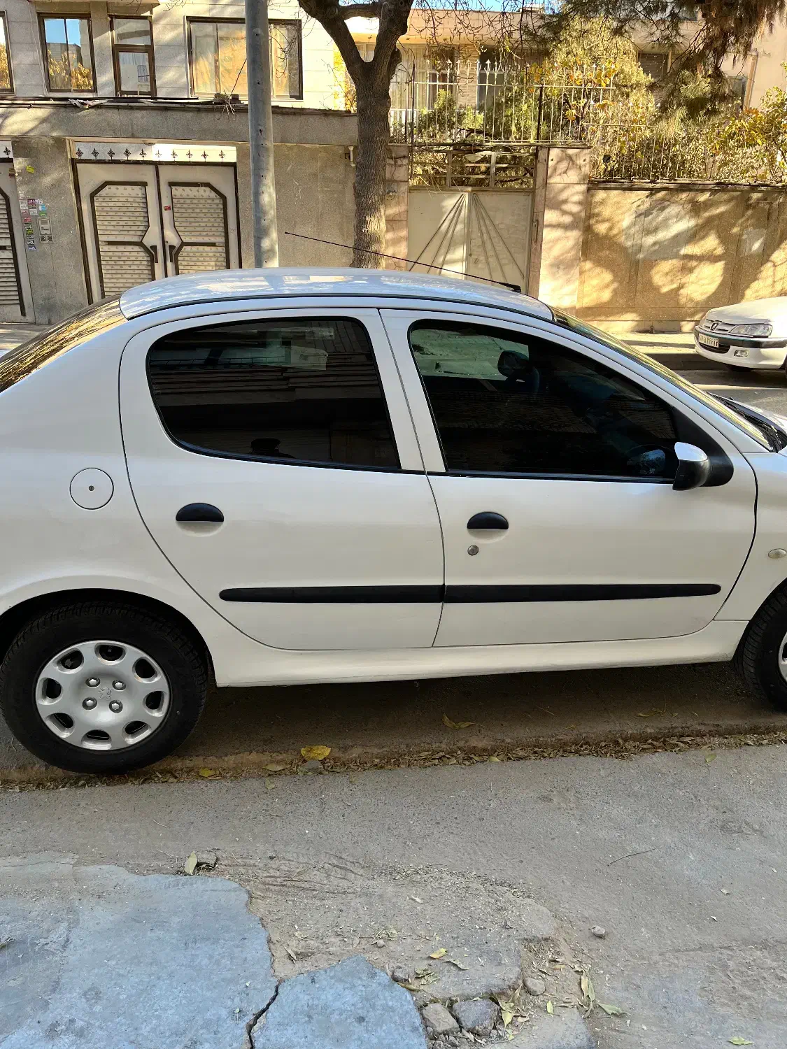 206 sd مدل ۹۱ v8|خودرو سواری و وانت|مشهد, دانشجو|دیوار