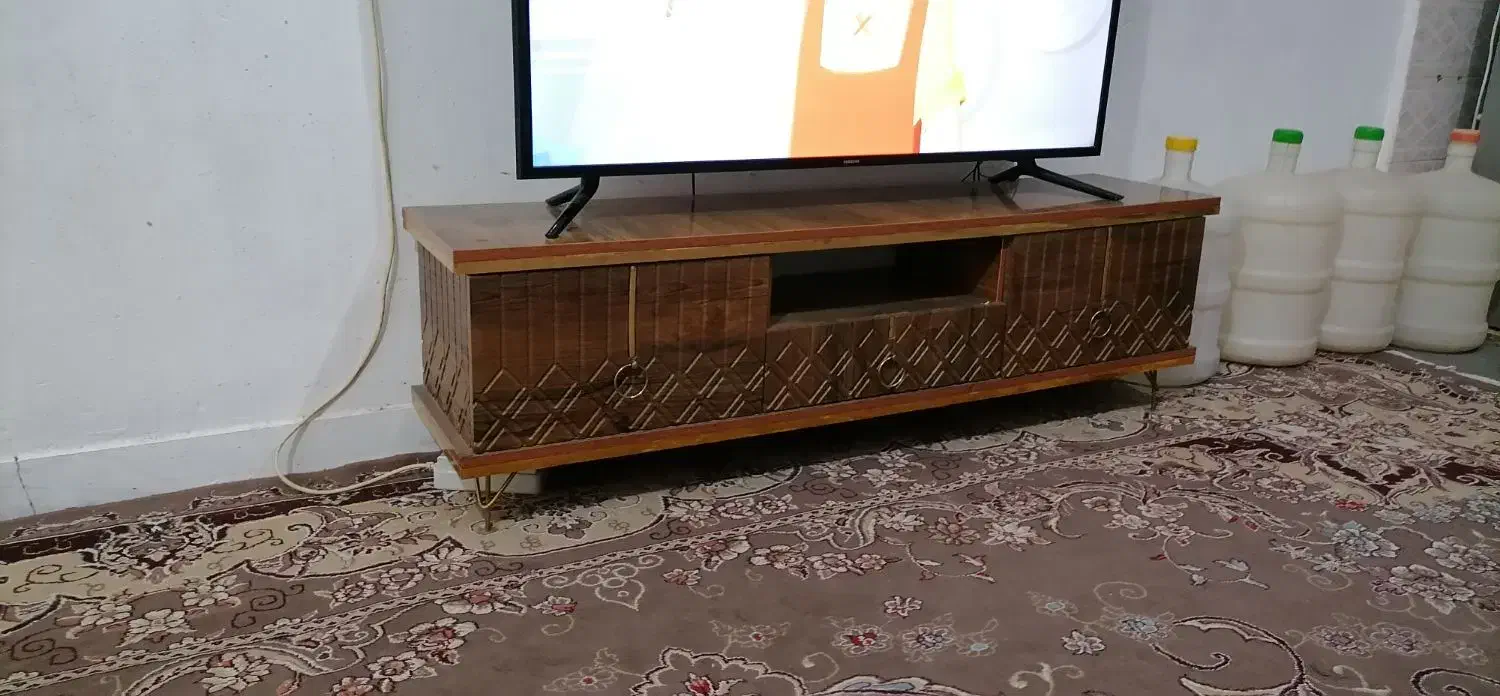 زیر تلویزیون|میز تلویزیون|اهواز, فدک|دیوار