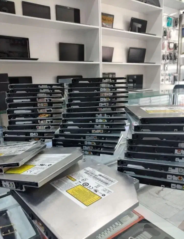 خدمات نصب ویندوز ارتقا تعمیرات لپ تاپ کامپیوتر|خدمات رایانهای و موبایل|قم, عربستان|دیوار