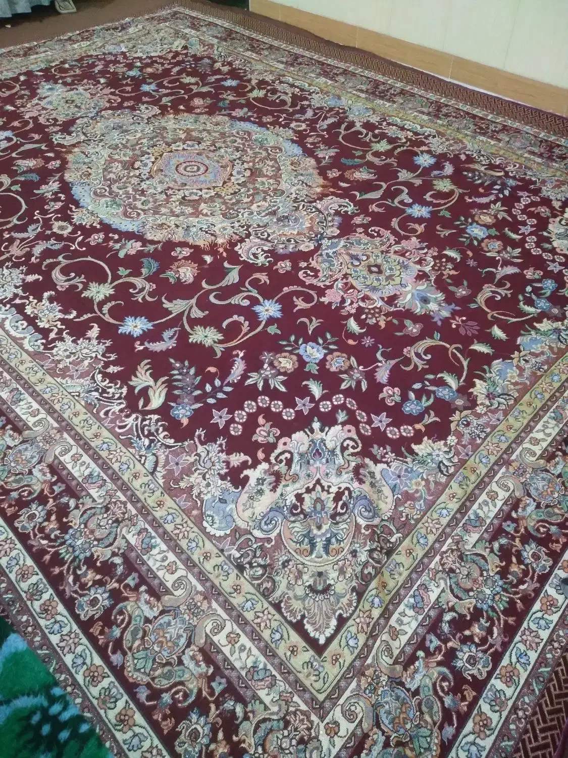 روفرشی زرشکی بدون عیب وایراد|روفرشی|میاندوآب, |دیوار