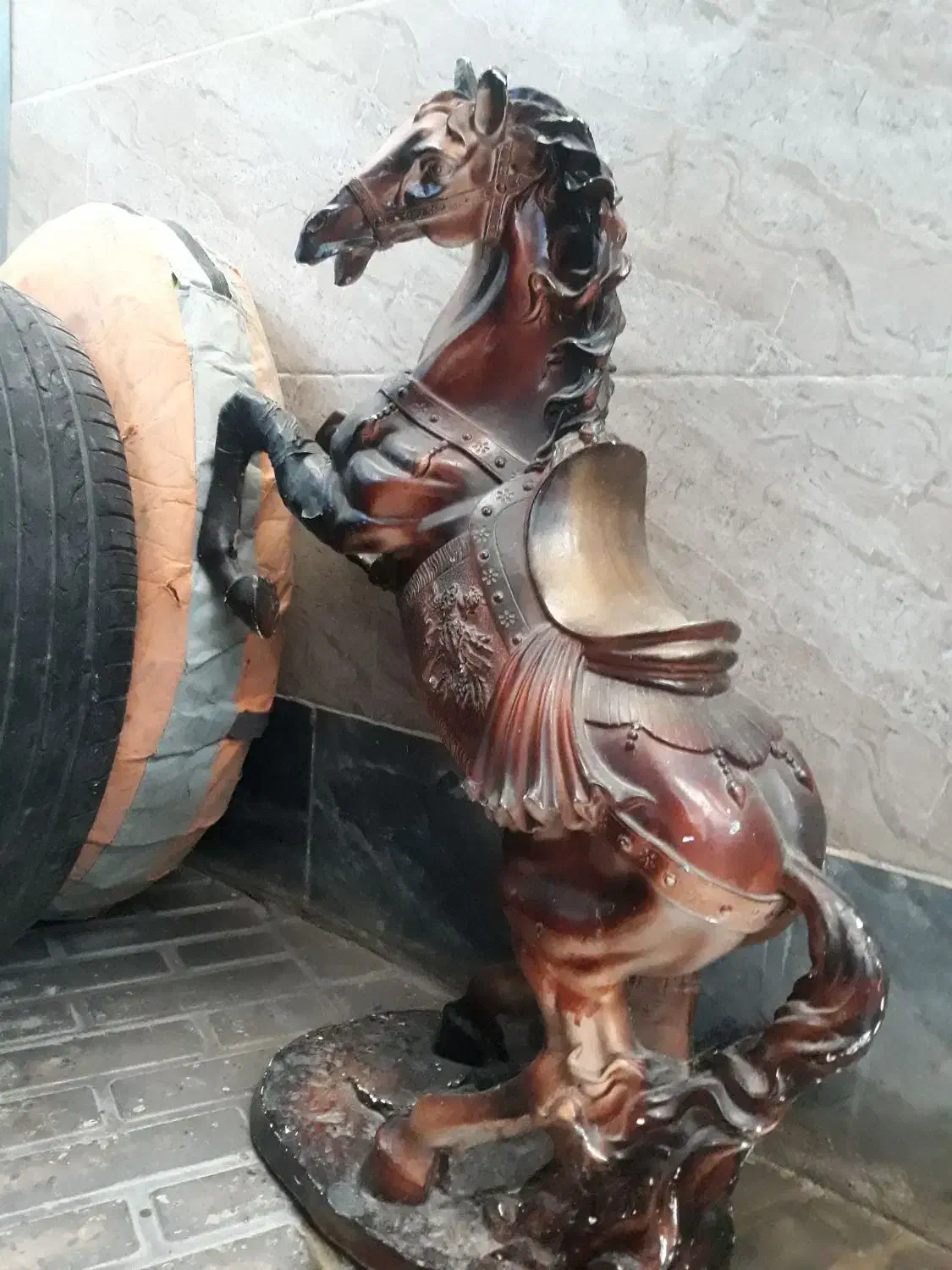 کلیه وسایل همه قیمت مناسب|بوفه، ویترین، کنسول|نهاوند, |دیوار