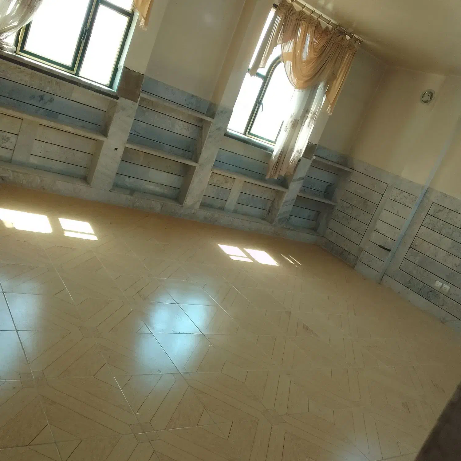 اجاره ی منزل مسکونی|اجارهٔ آپارتمان|خمینیشهر, |دیوار