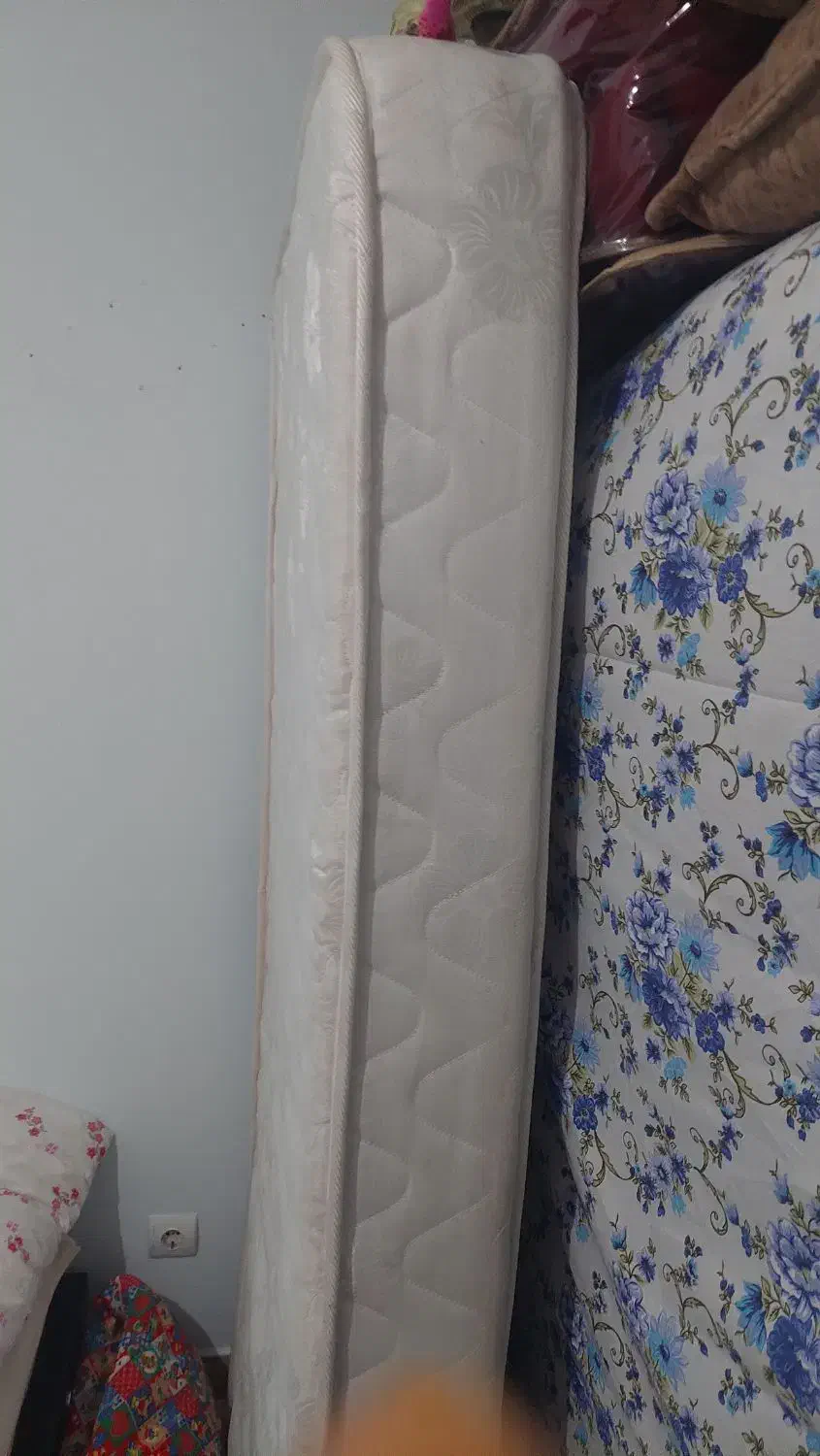 تخت تک نفره فلزی|تشک تختخواب|ارومیه, |دیوار