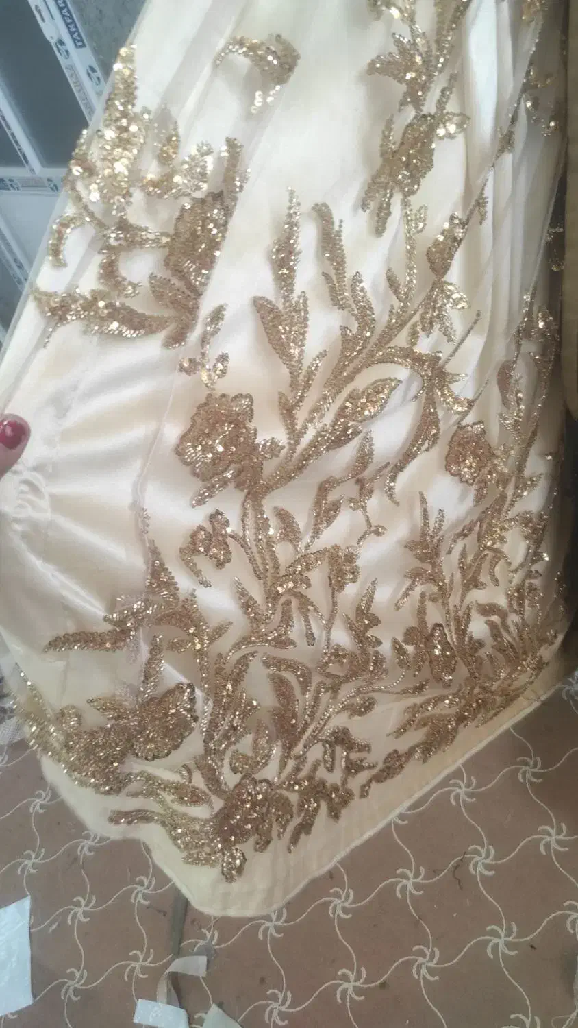 لباس محلی شیک و تمیز|لباس|پاتاوه, |دیوار