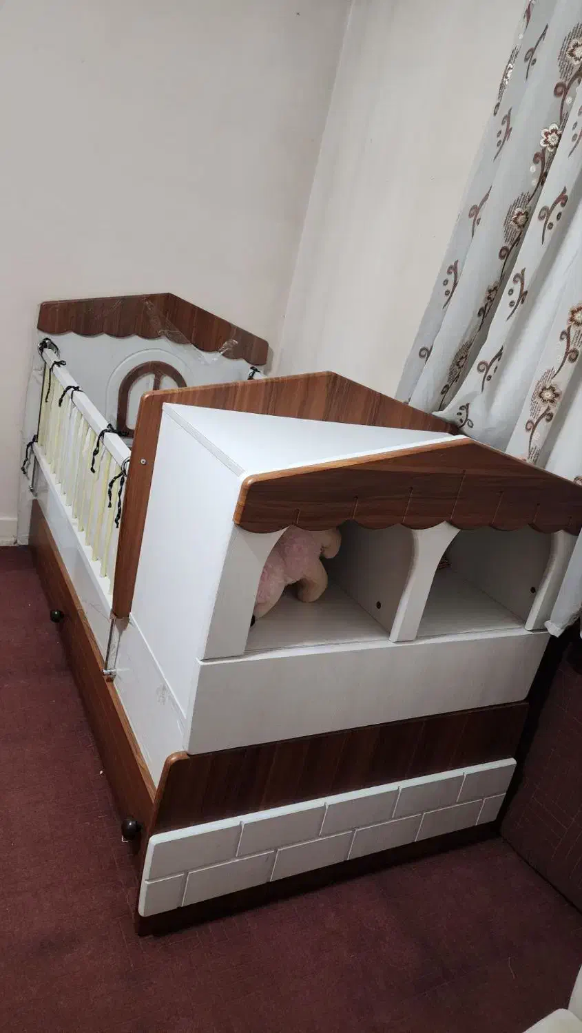 سرویس چوب کودک|اسباب و اثاث بچه|گناباد, |دیوار