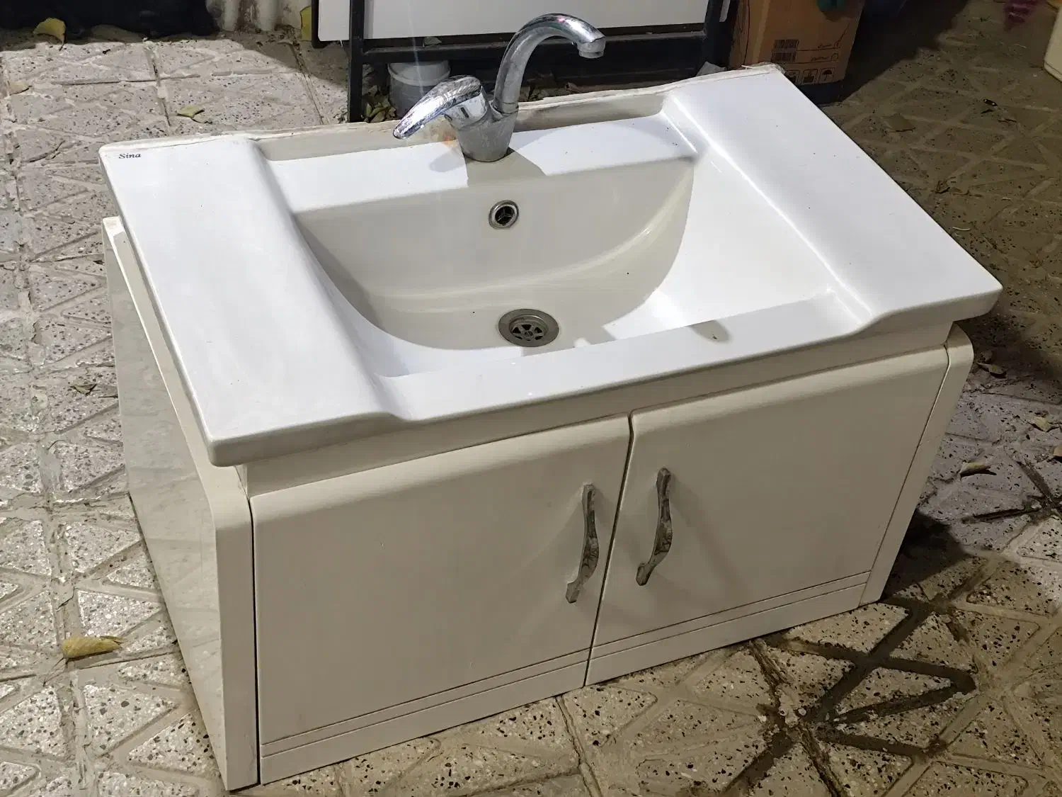 روشویی کابینتی|مصالح و تجهیزات ساختمان|سنندج, |دیوار