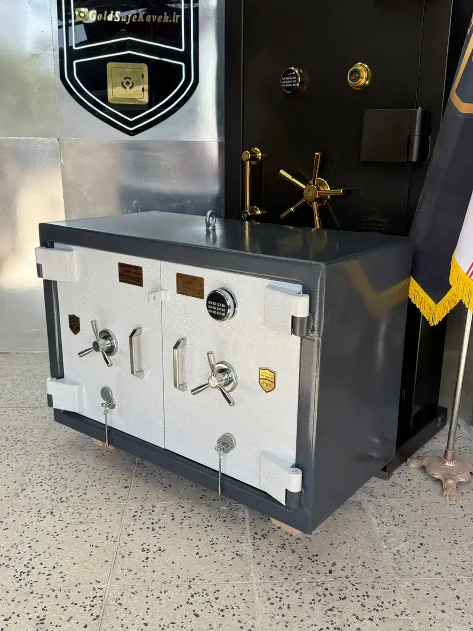 گاوصندوق زیرویترینی لوکس گاوصندوق آسانسوری لاکچری|ابزارآلات|پاکدشت, پاکدشت (مامازند)|دیوار