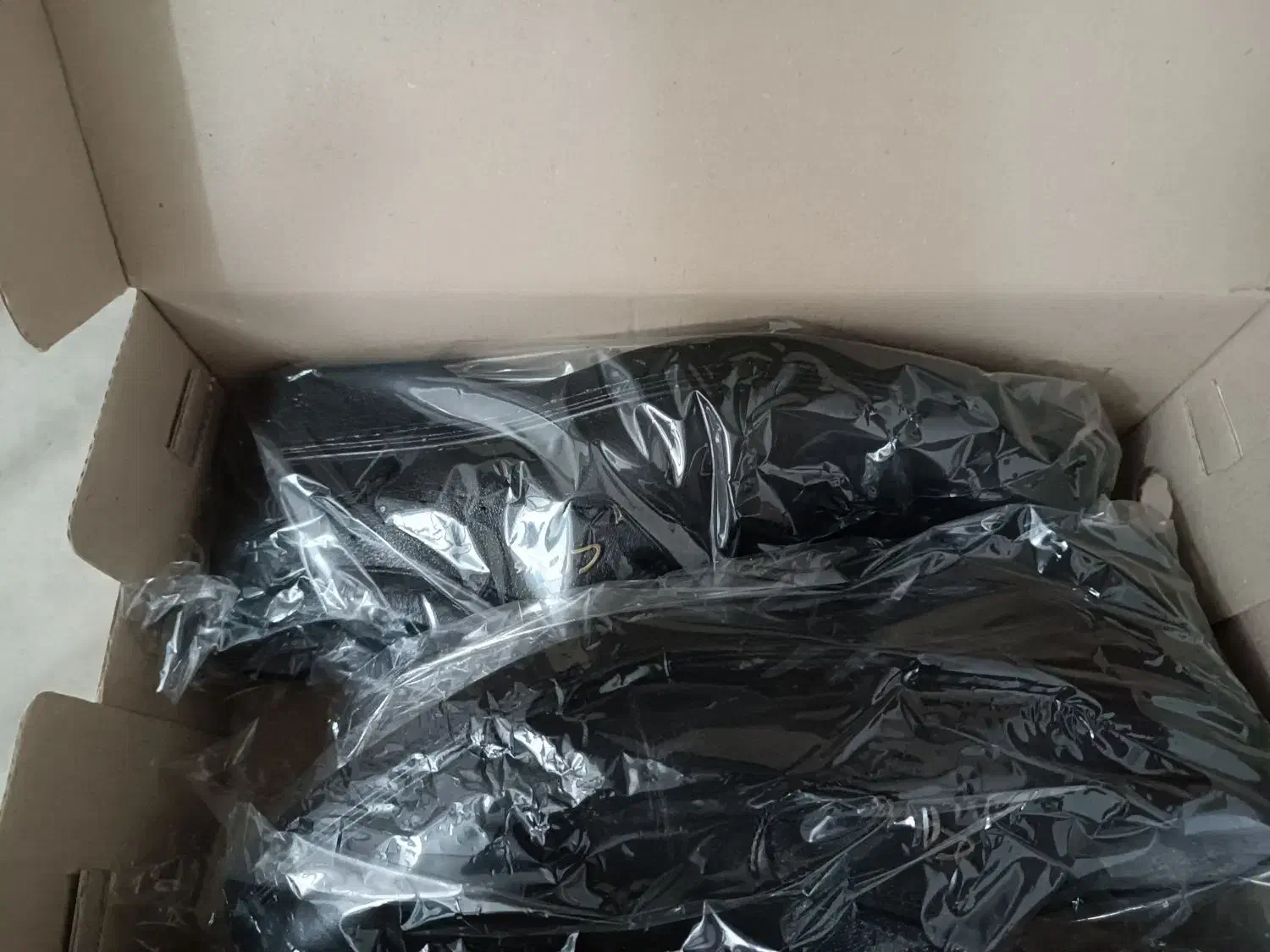 کفش مردانه سایز ۴۲|کیف، کفش، کمربند|تبریز, |دیوار