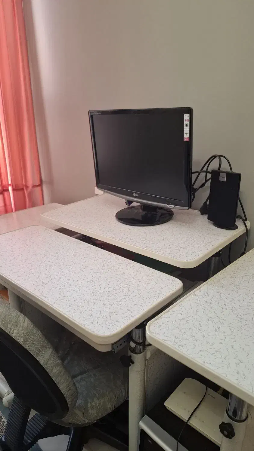 فروش میز کامپیوتر فوری|میز تحریر و کامپیوتر|تهران, حکیمیه|دیوار